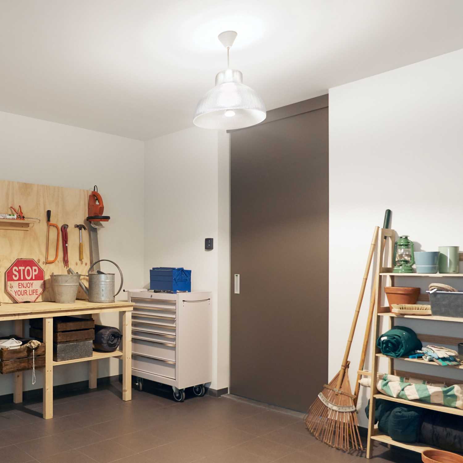 Лампа белая с цоколем Е27 - повышенной яркости Philips Hue White 100W bulb