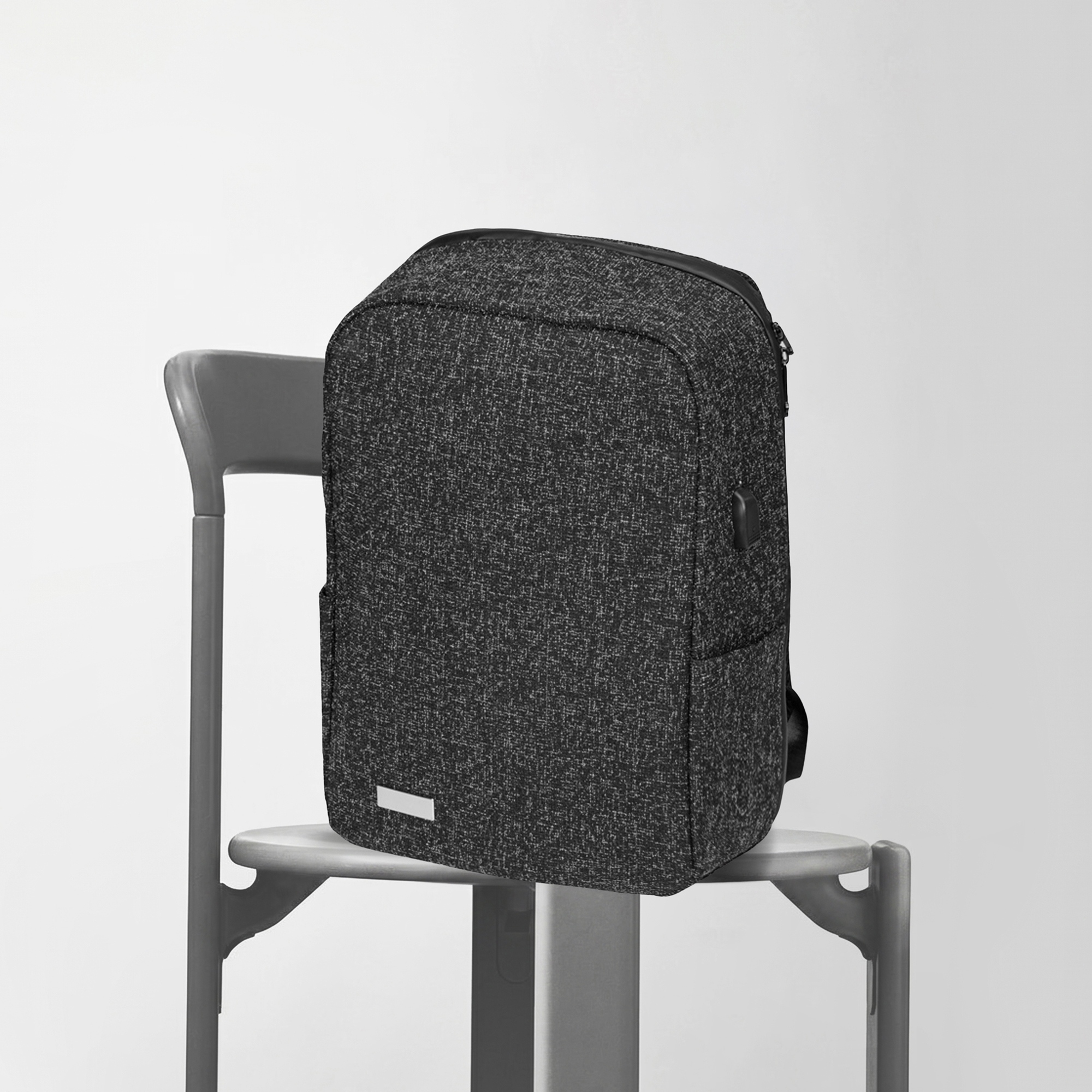 Противокражный водостойкий рюкзак Shelter для ноутбука 15.6 ''