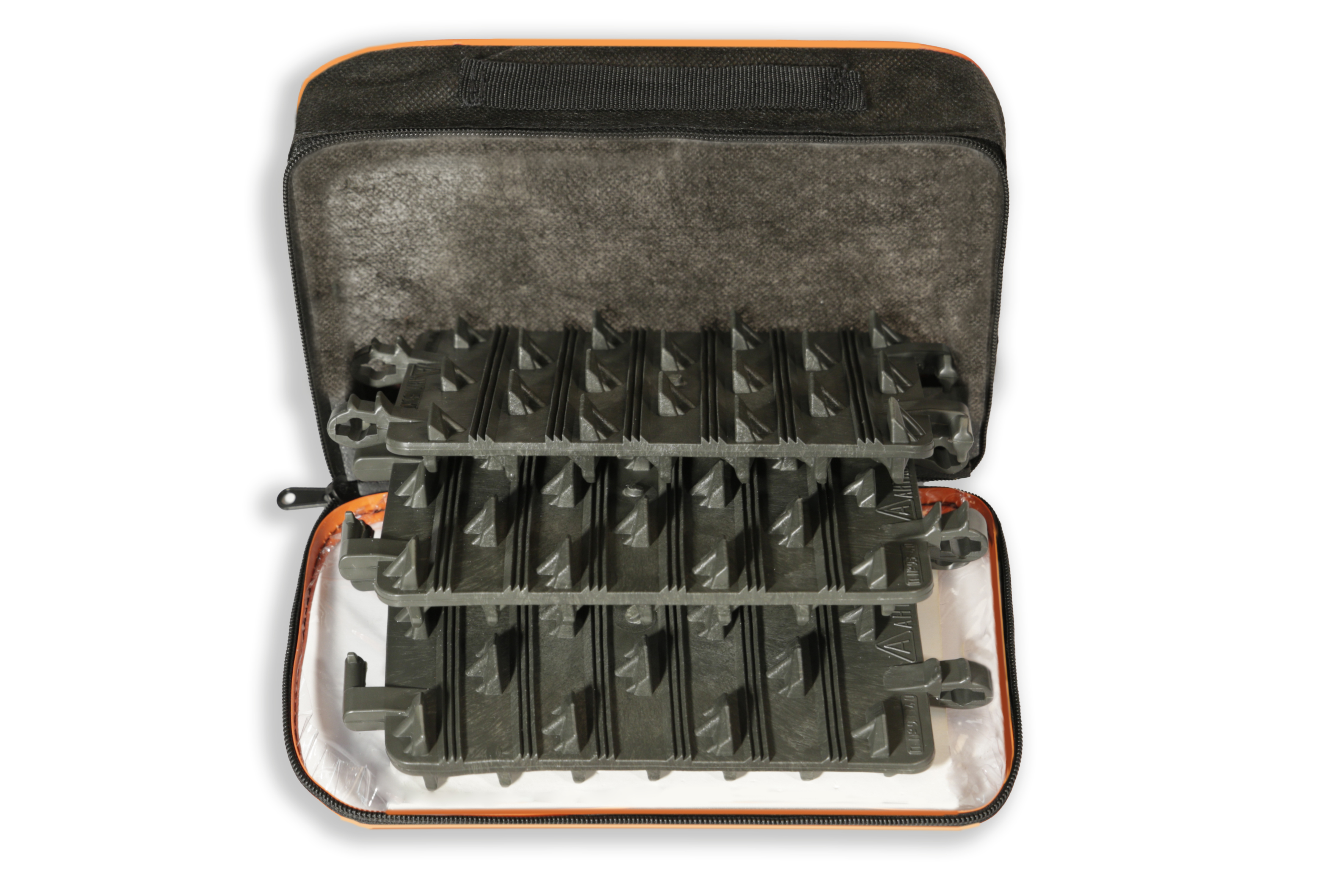 140001 Антипробуксовочные приспособления, 19,5х13,5 см, в сумке (3 шт.)